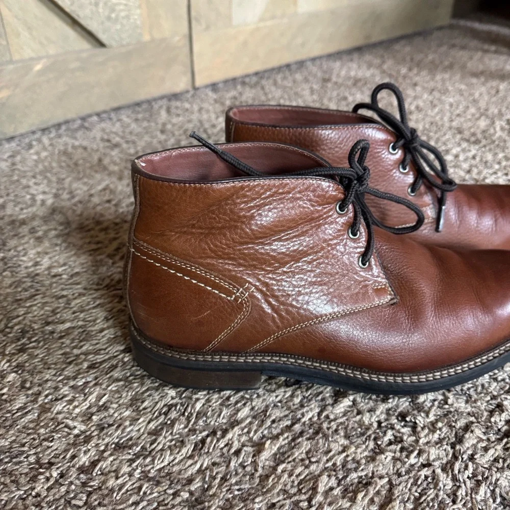 Johnston & Murphy McHugh mahogany brown leather chukka boots Size 9.5